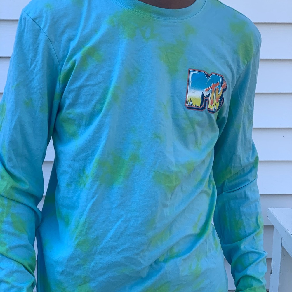 Multi color MTV 90s inspired long sleeve